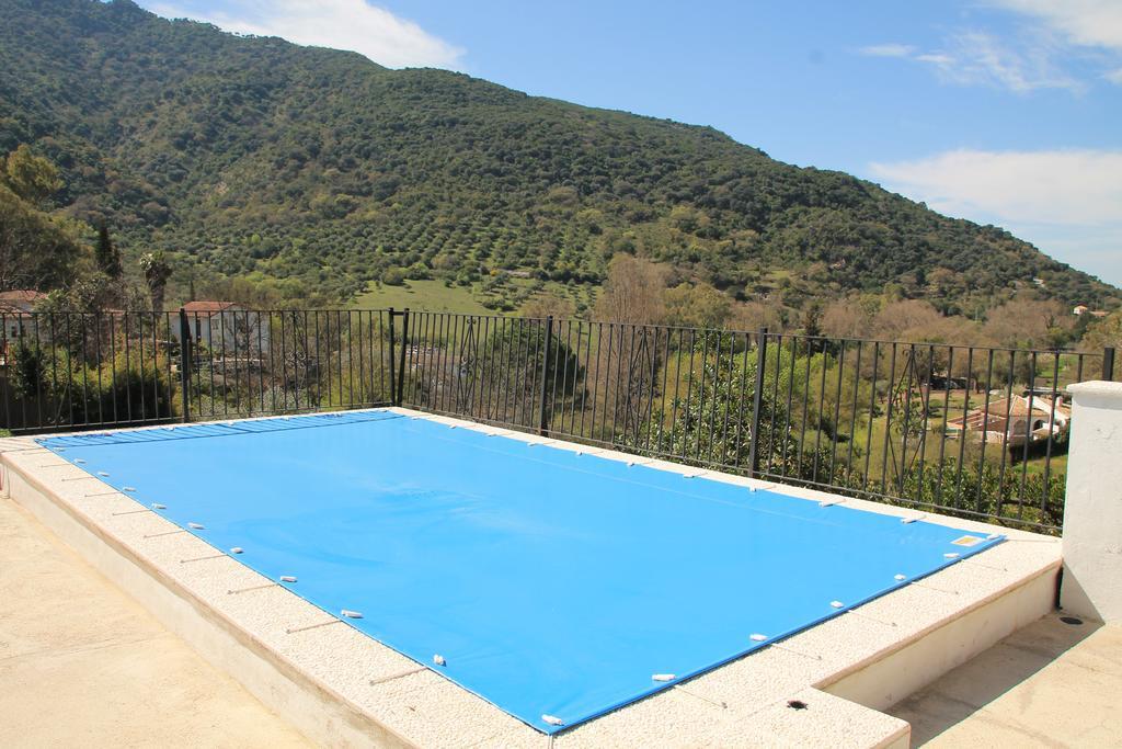 La Fuente De El Nacimiento Benamahoma Exterior foto